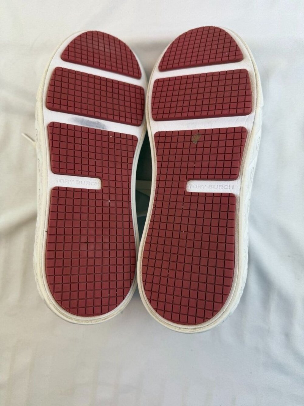 Tory Burch Ladybug Sneaker Size 8.5M White/Berry 149083 Excellent Condition - Picture 11 of 11